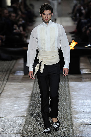 Roberto Cavalli / - 2011